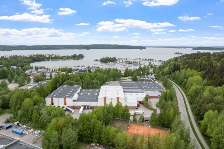 Vuokrattu: Varastotilaa Lahdesta (7227m²)